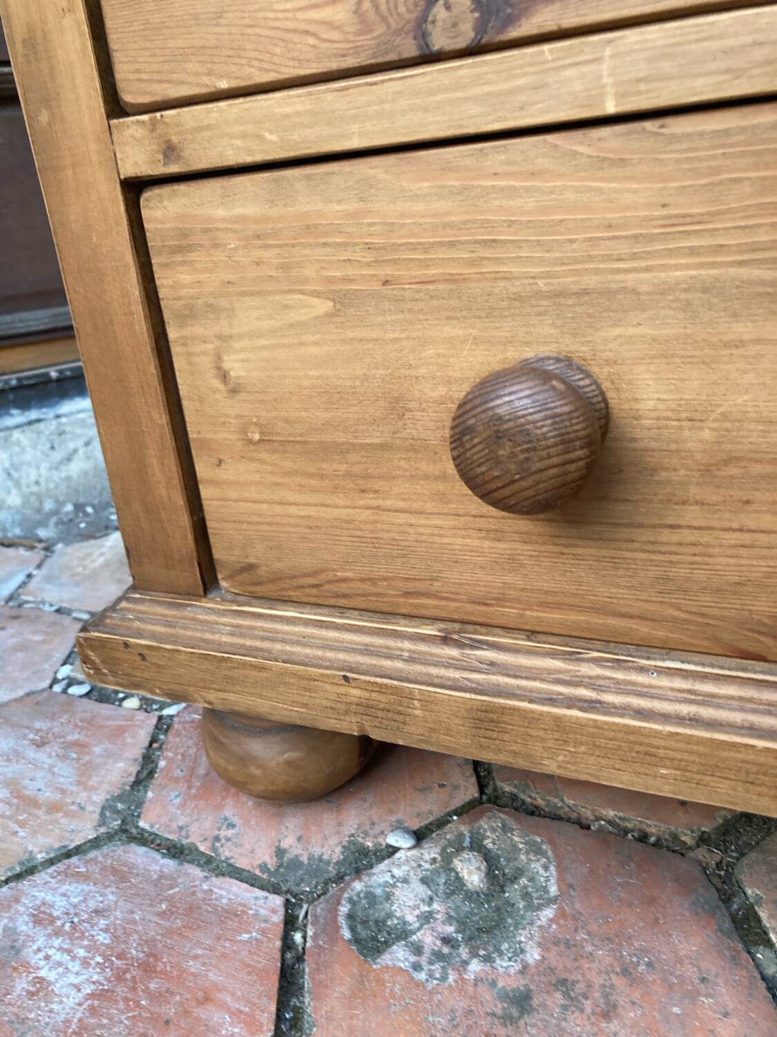 Antique pine chest of drawers
