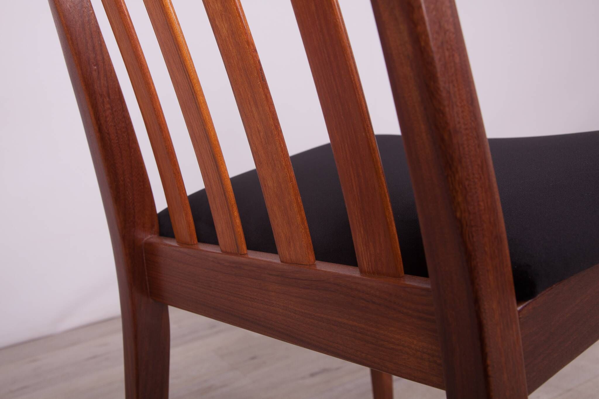 Mid-Century Teak Dining Chairs by Leslie Dandy for G-Plan, 1960s, Set of 4