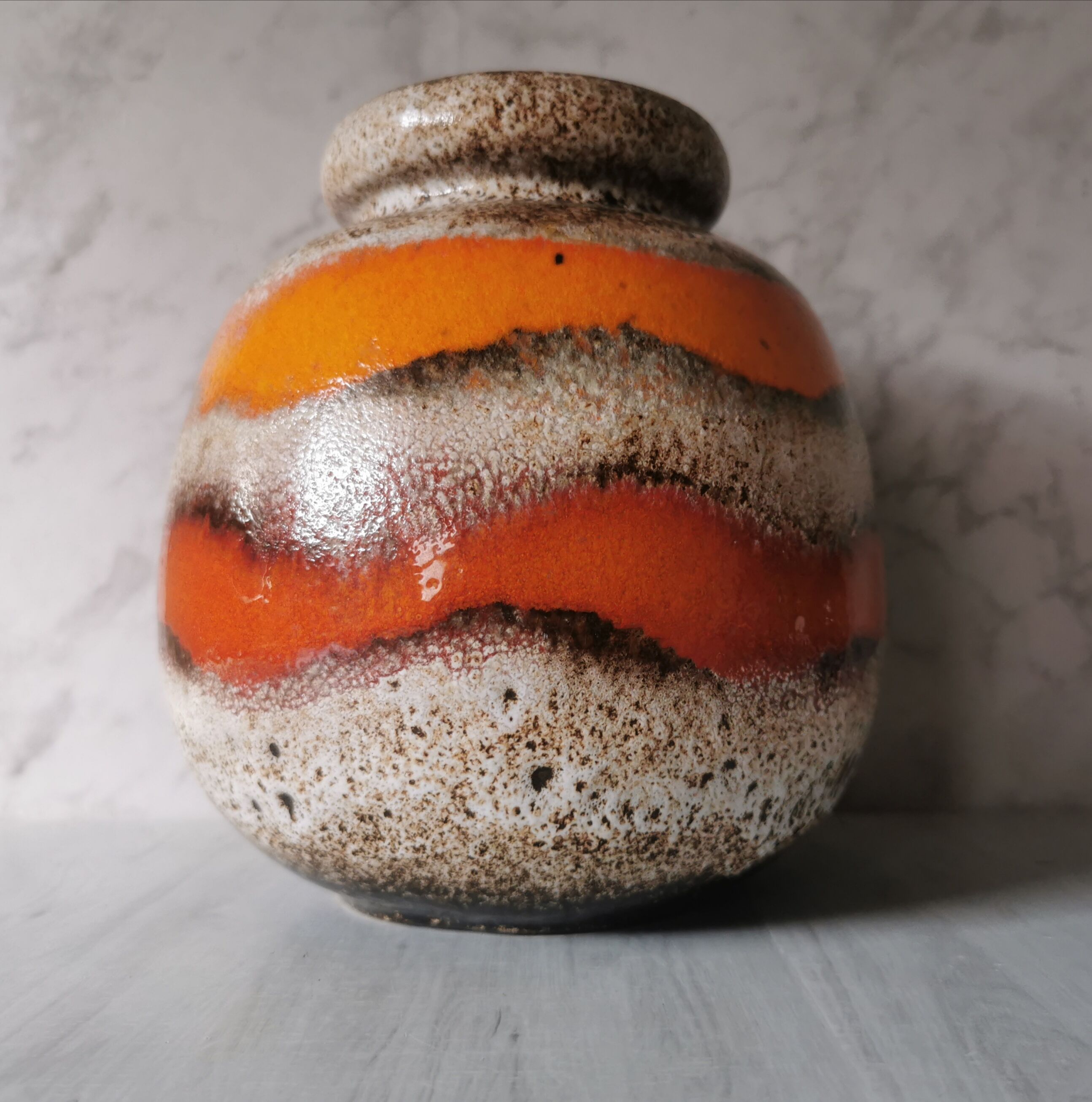 Vase ball fat lava Sheurich 284-19