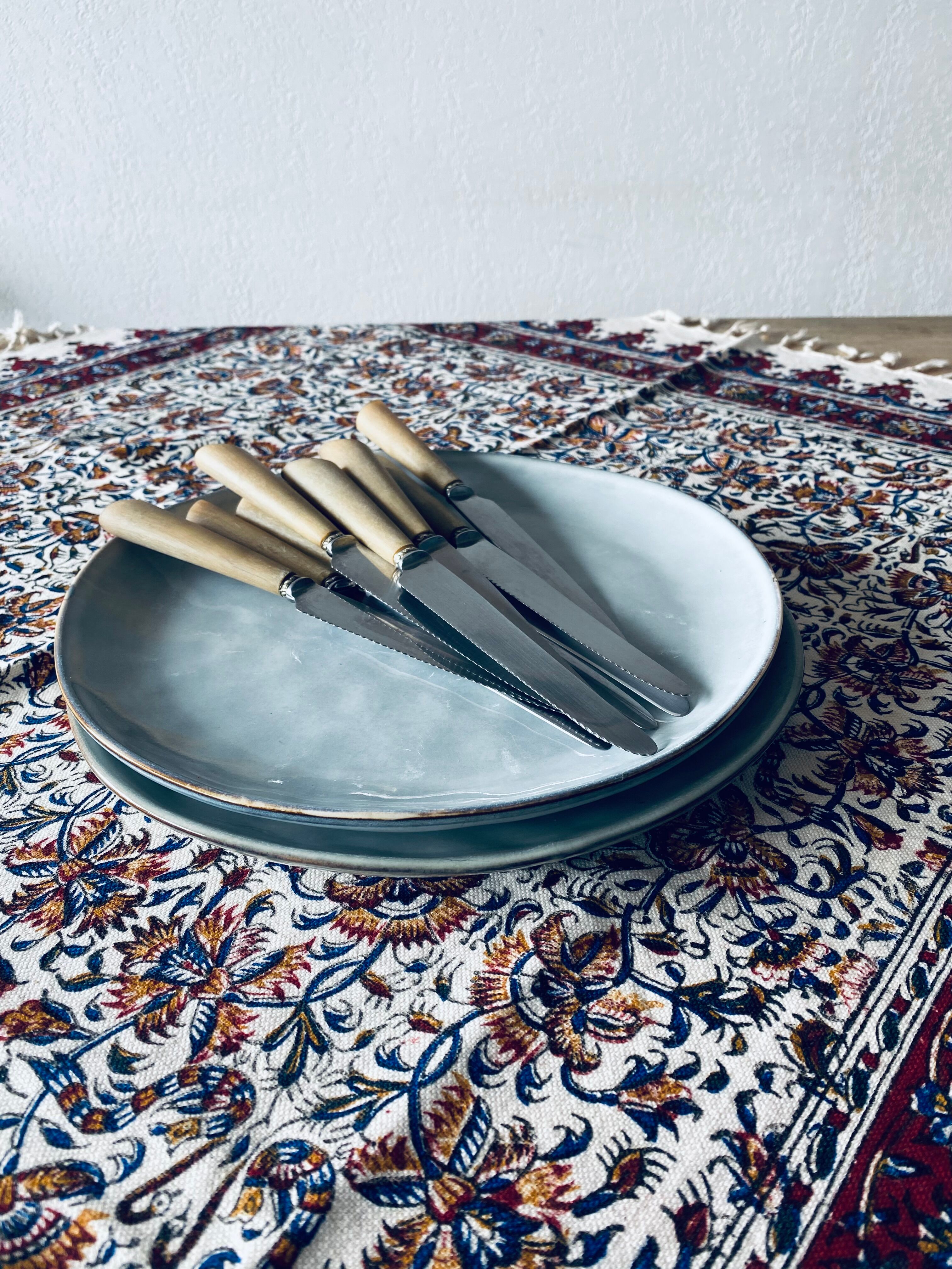 Set of 10 antique knives