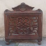Fronton en bois