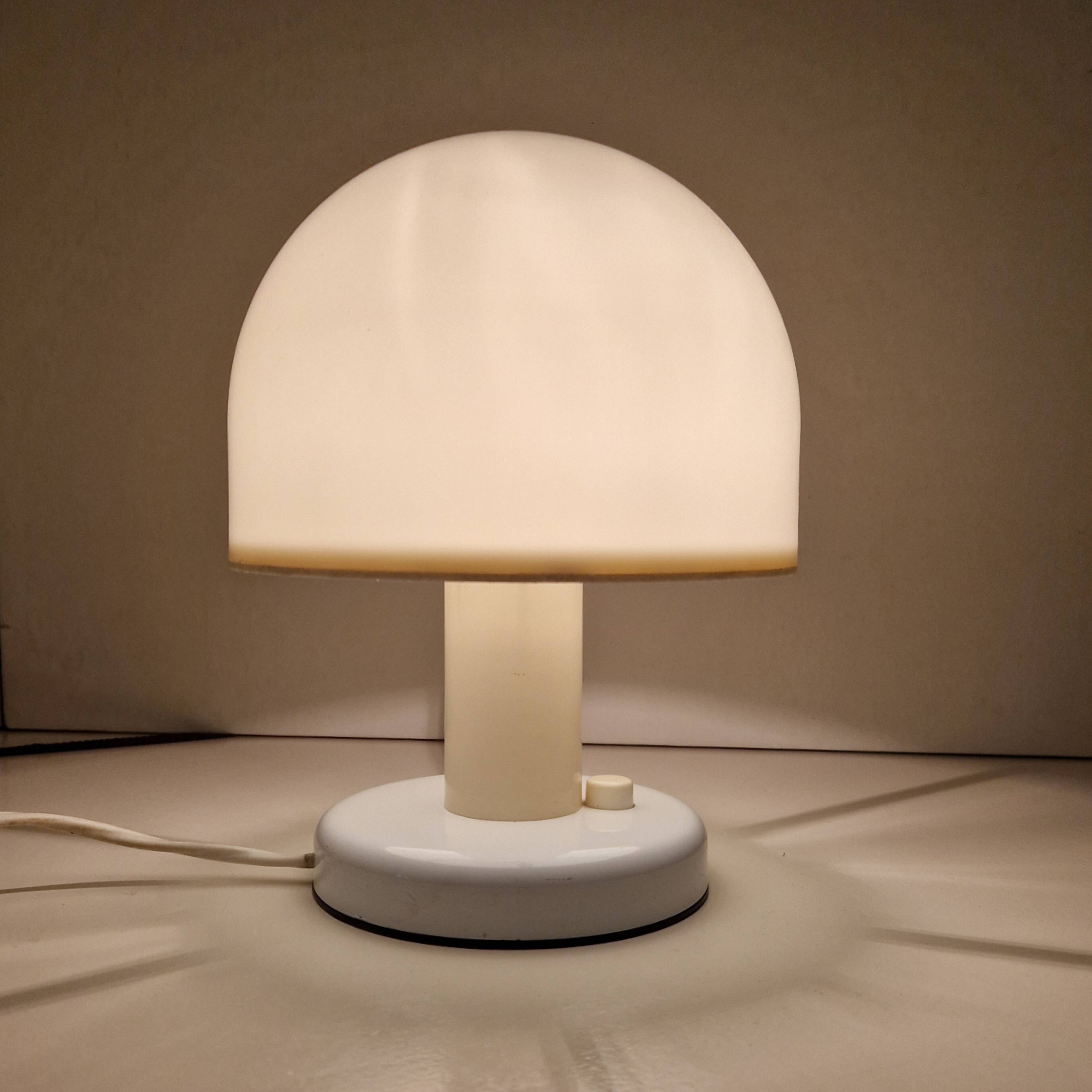Space age mushroom lamps by Harvey Guzzini, Italy 1960s