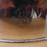 Cloche de service en métal argenté Ecruis monogrammée 240516