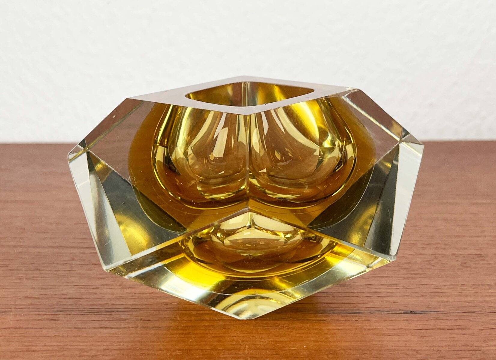 Vintage Italian Sommerso yellow glass bowl, Murano, 1970s.