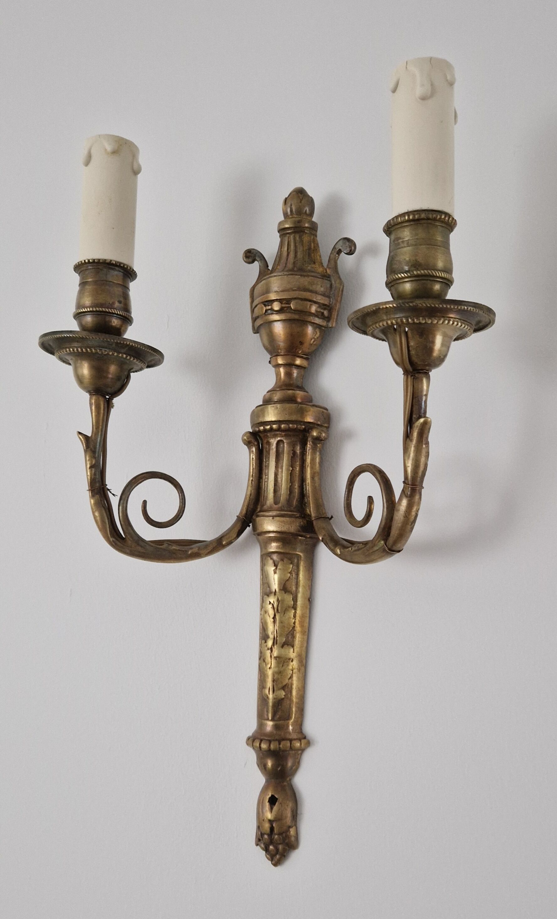Applique bronze style Louis XVI