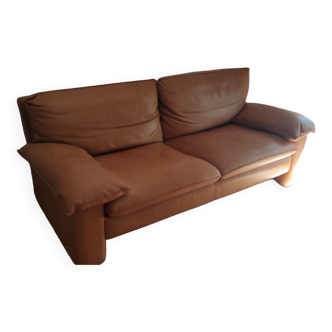 Duvivier leather sofa