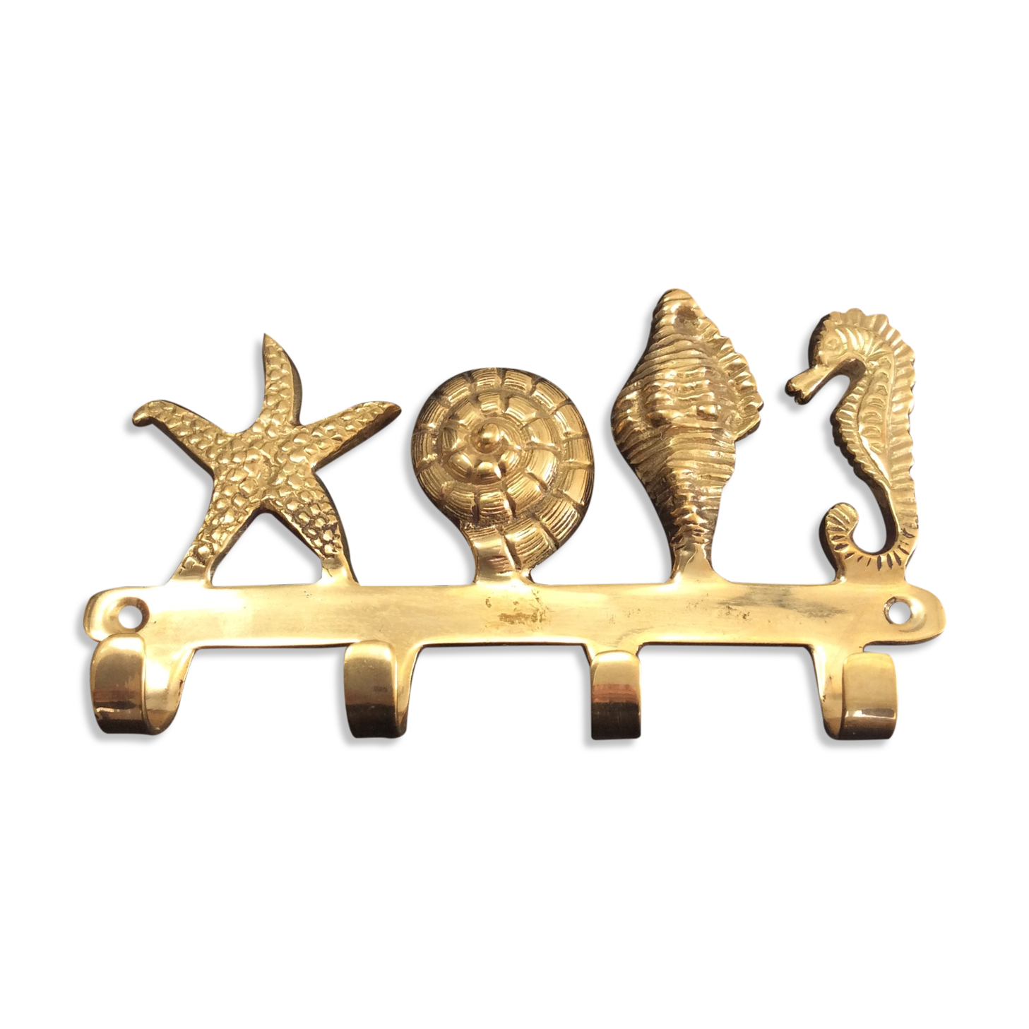 Coat rack or towel rack vintage bronze shells