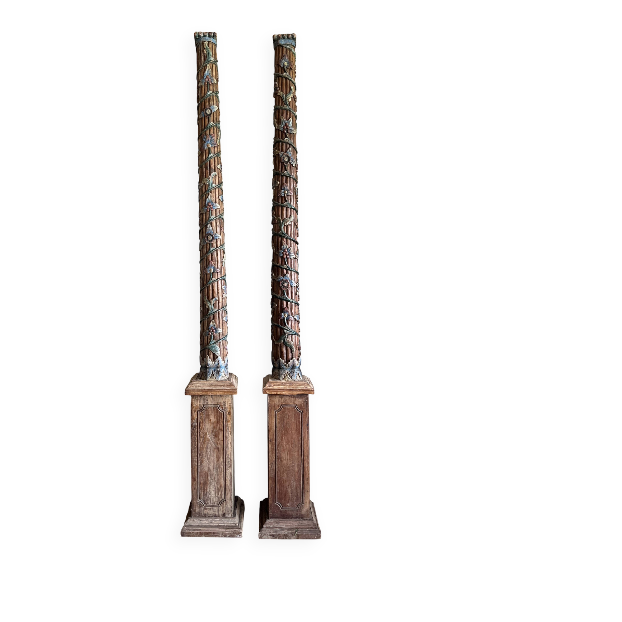Pair of decorative columns