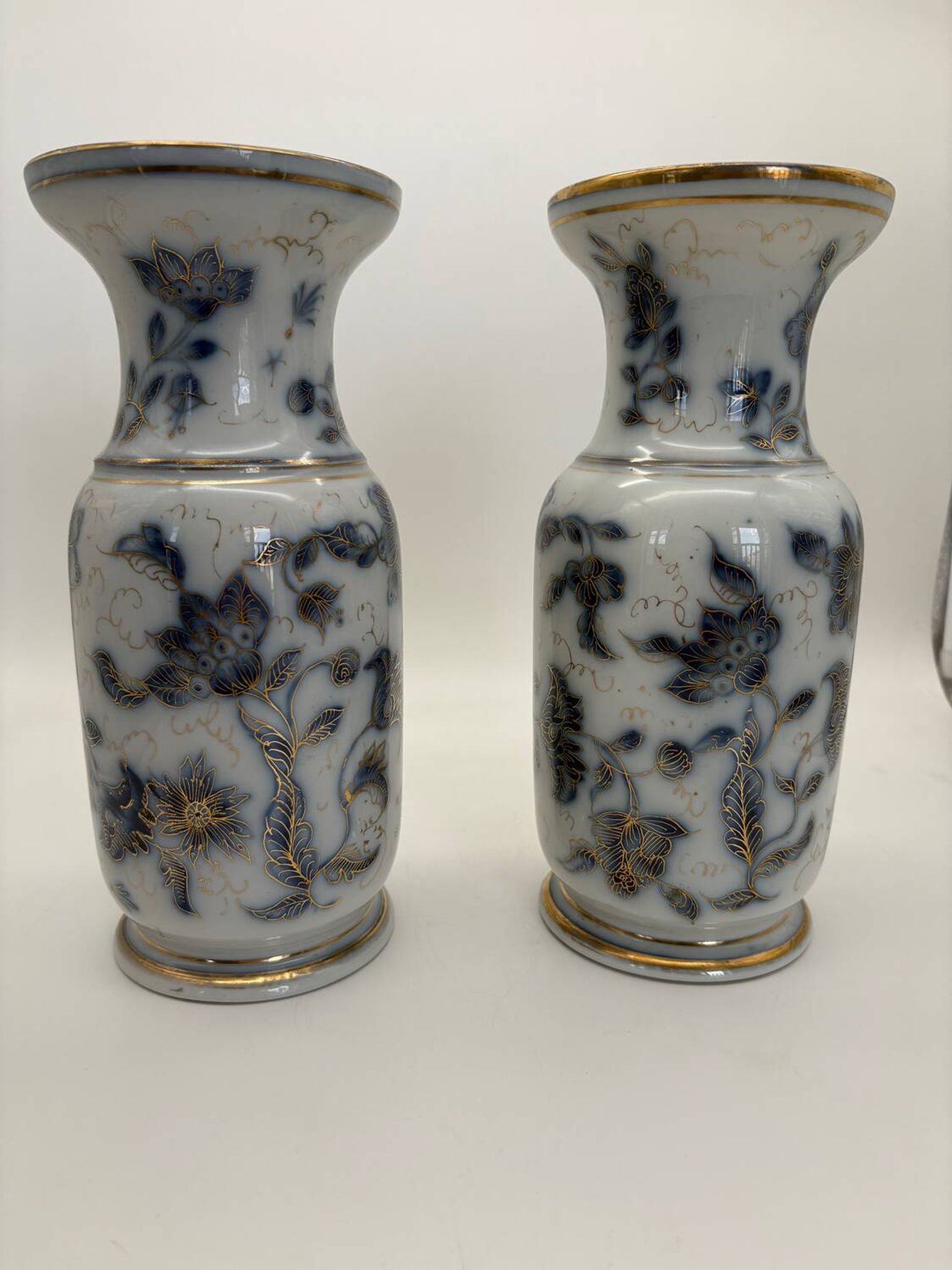 Pair of Bayeux porcelain baluster vases, 19th century