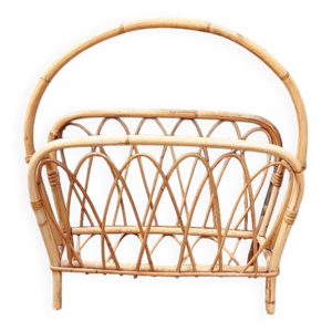 porte-revues en rotin