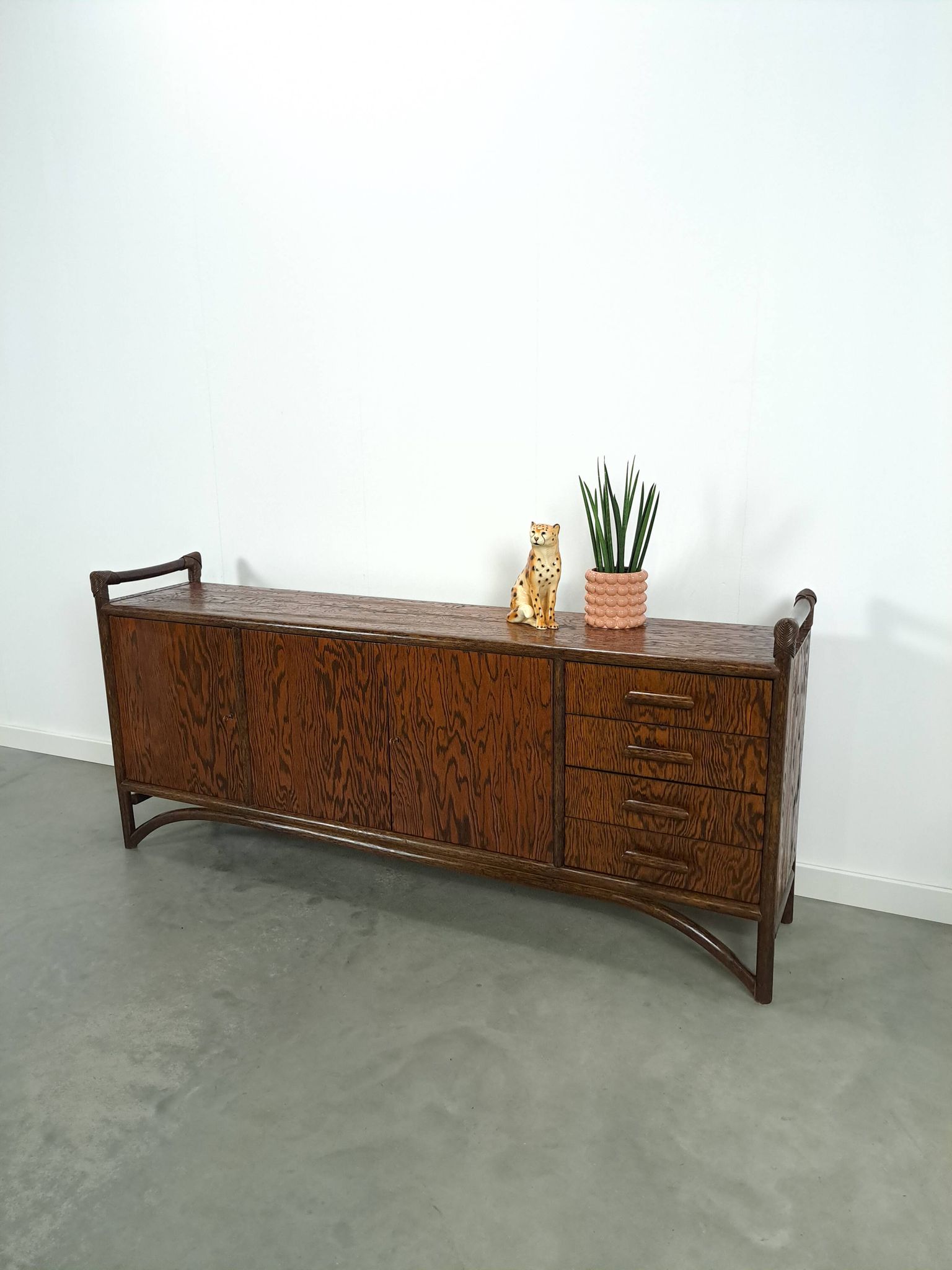 Buffet vintage en bambou