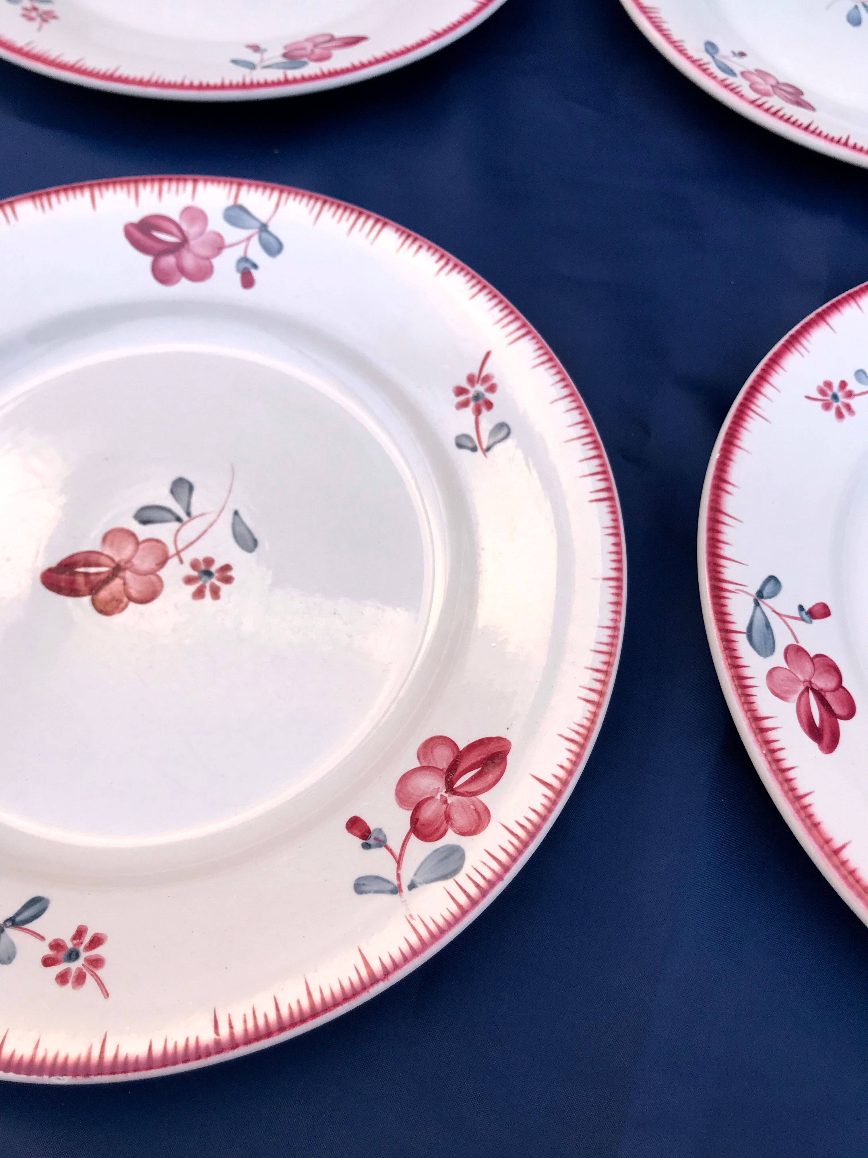 Plates Digoin Sarreguemines fleuries 19th century series Margaret pink flowers