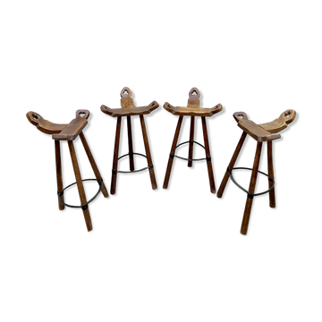4 tabourets de bar tripodes