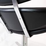 Corona armchair, model EJ 5, designed by Poul M. Volther in 1964