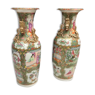 Paire de vases balustre Chine XIXème Canton