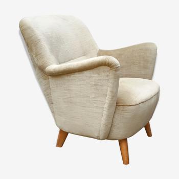 Organic year 50 glossy beige club Chair