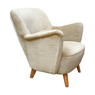 Organic year 50 glossy beige club Chair