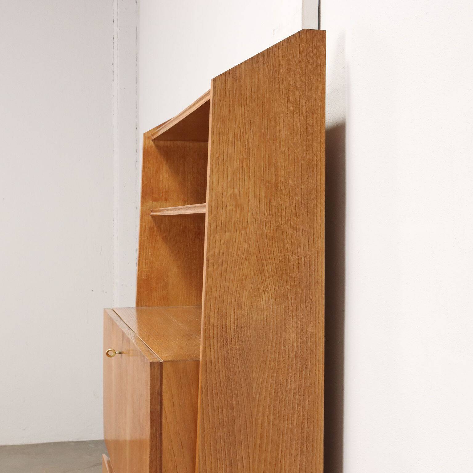 Wall sideboard from the 1950s