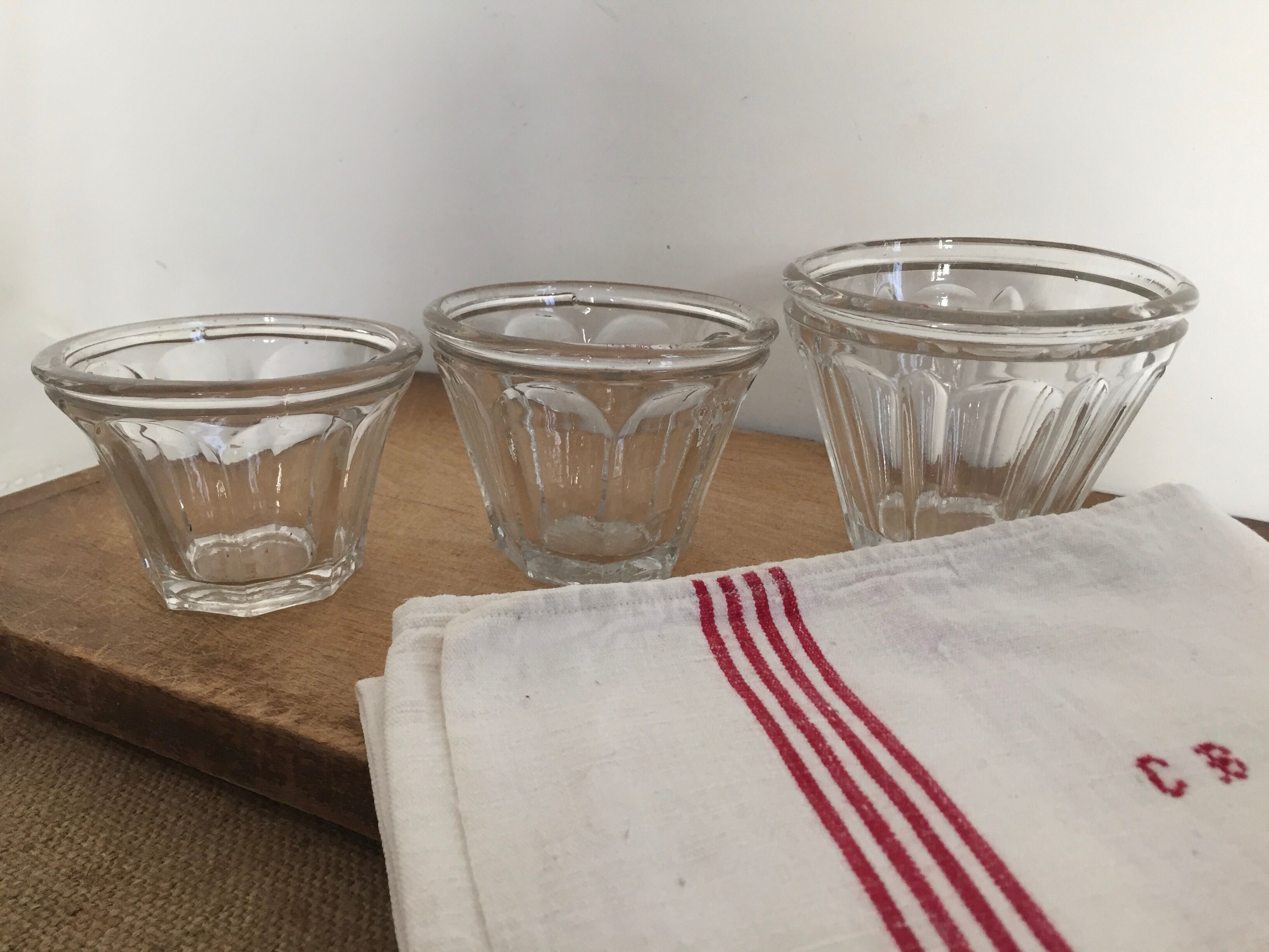 Series of 3 old jam flared jars