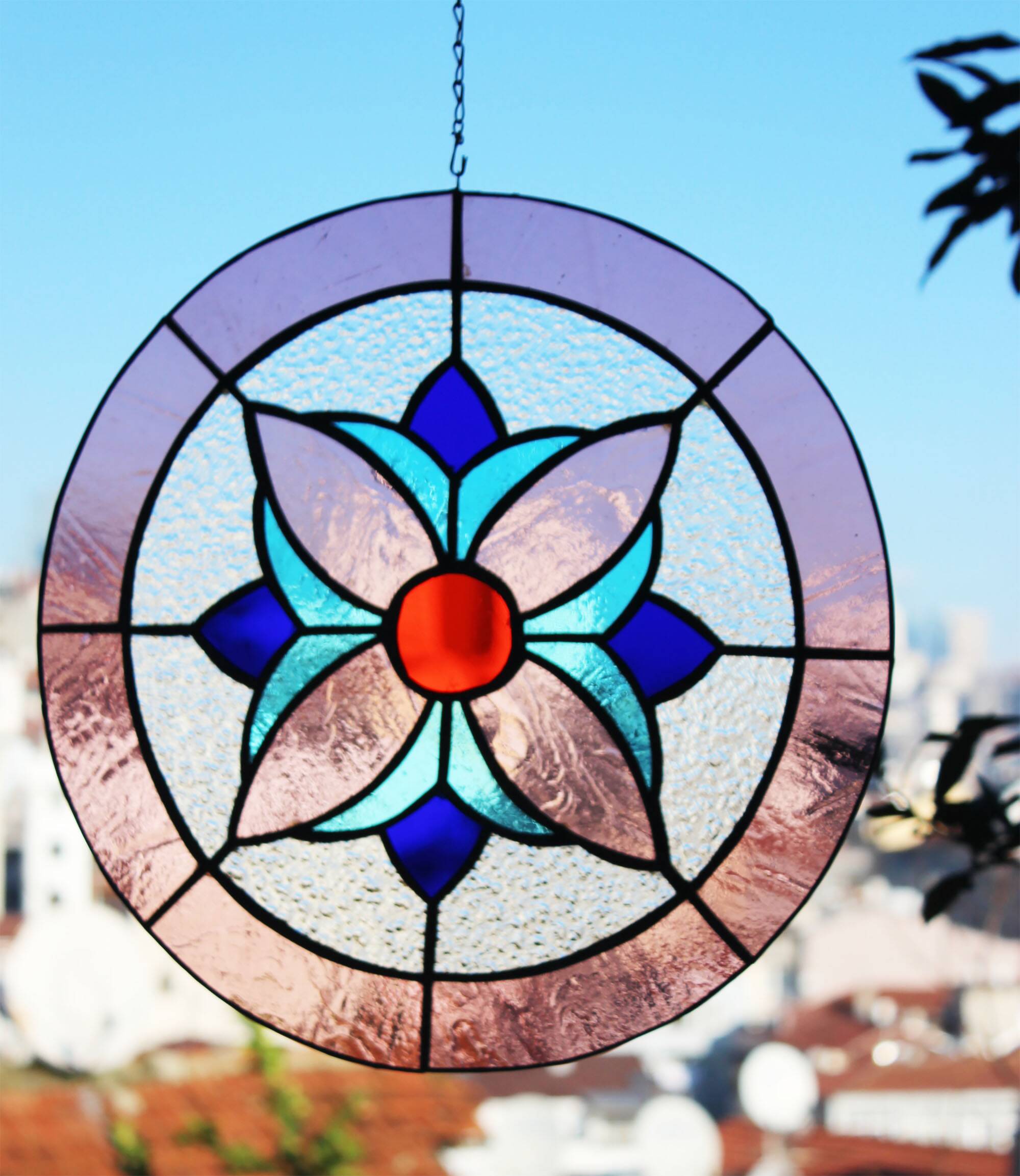 Vitrail circulaire décoratif à motif floral – Verre coloré fait main, Ø 40