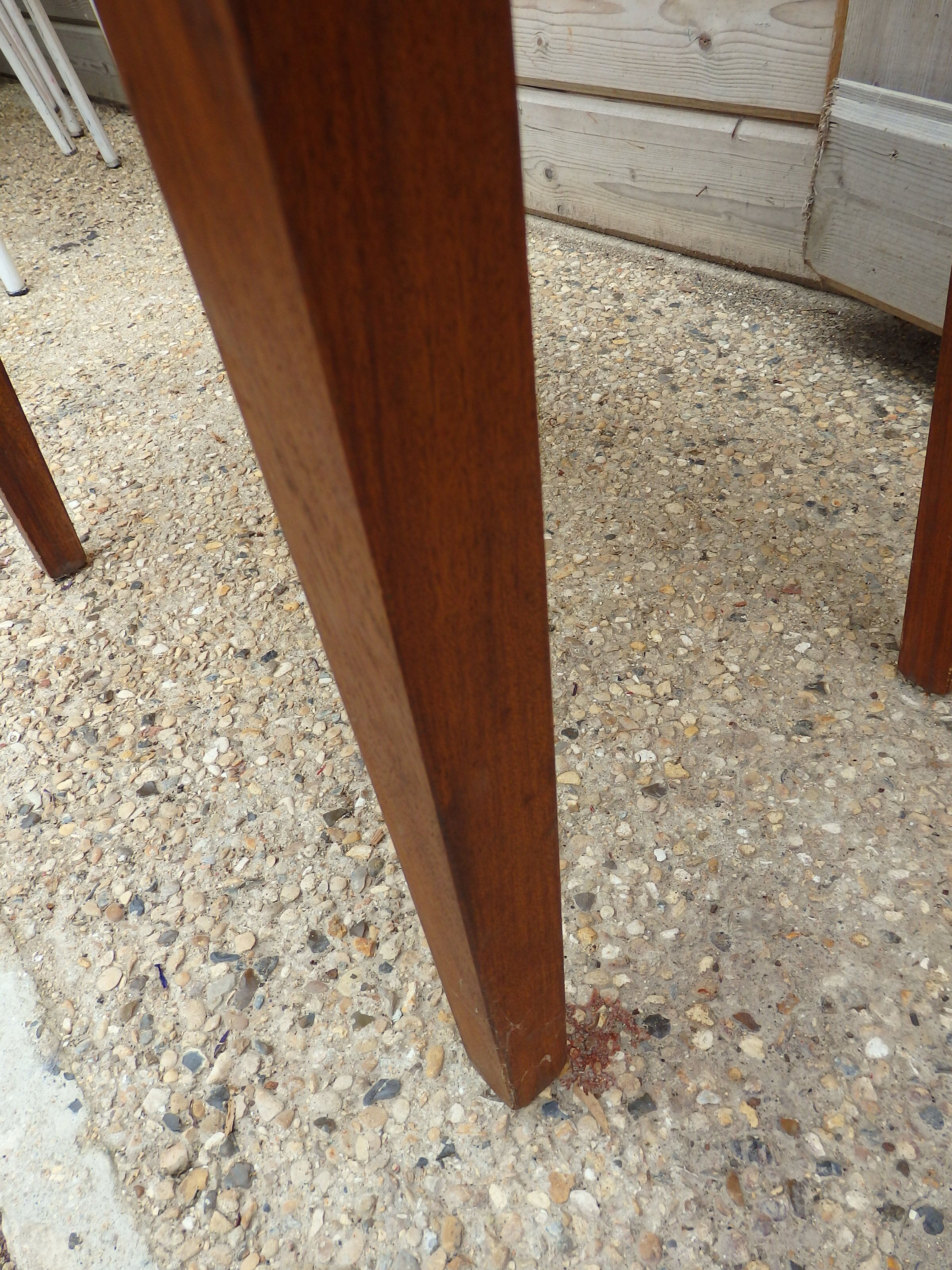 Vintage coffee table year 60/70