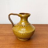 Italian pottery carafe from the mid-century by Aldo Londi for Bitossi, 1960s.