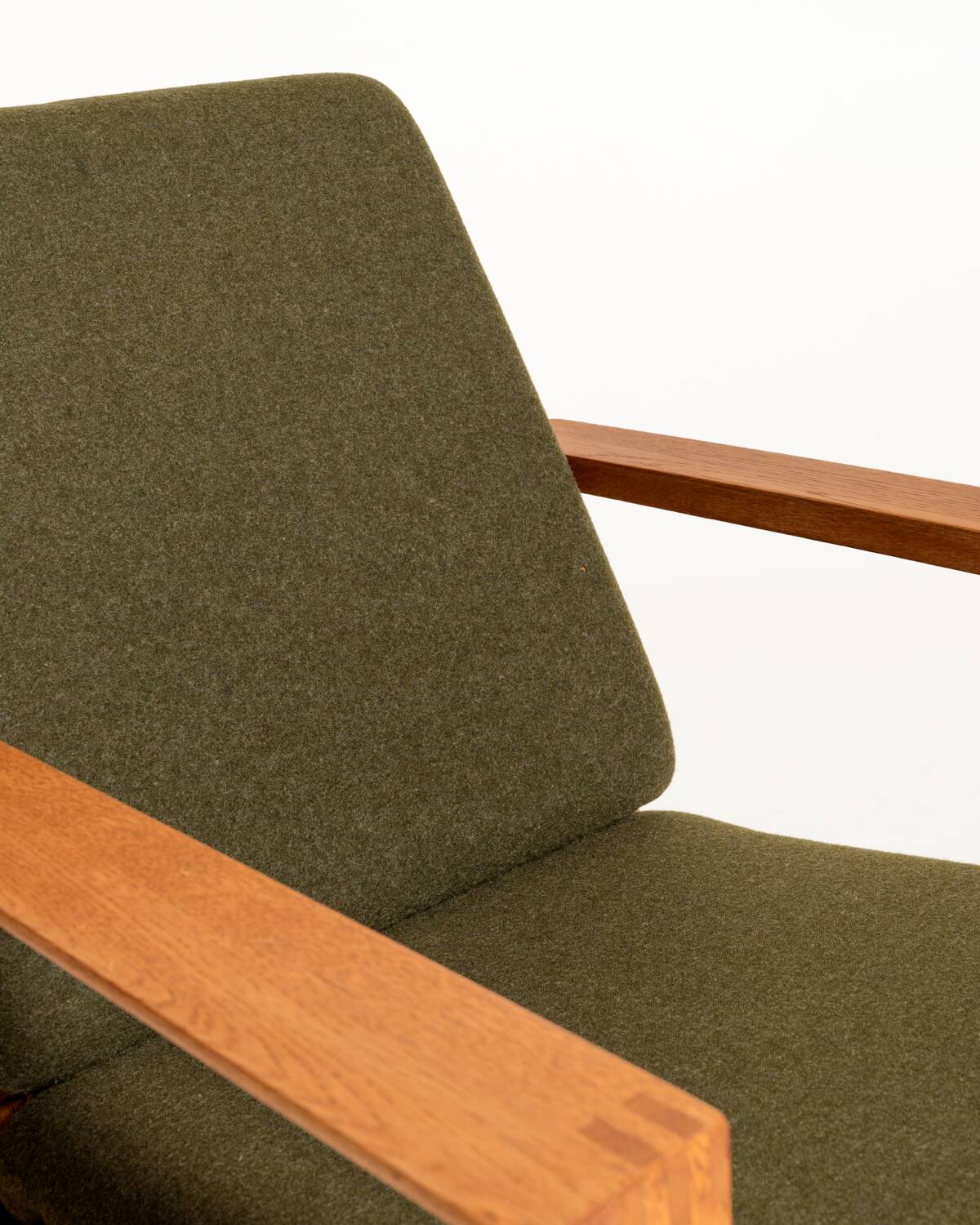 Pair of “Medestolen” armchairs by Børge Mogensen for Fredericia, 1956-57