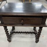 Table d'appoint à pieds torsadés