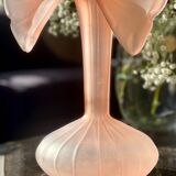 Leonardo vase in pink frosted glass
