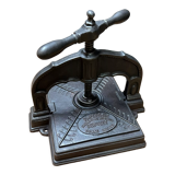 Old cast iron press