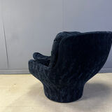 Blue velvet lounge chair 'Karate' by Michel Cadestin, France 1970s