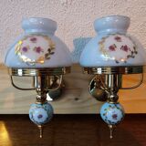 Paire d'appliques vintages en opaline bleue claire