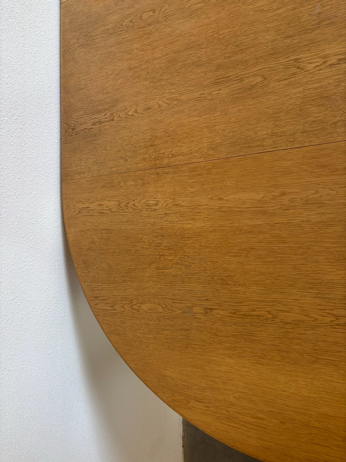 Vintage extendable round dining table Omann Jun