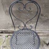 Chaise en fer forgé gris foncé