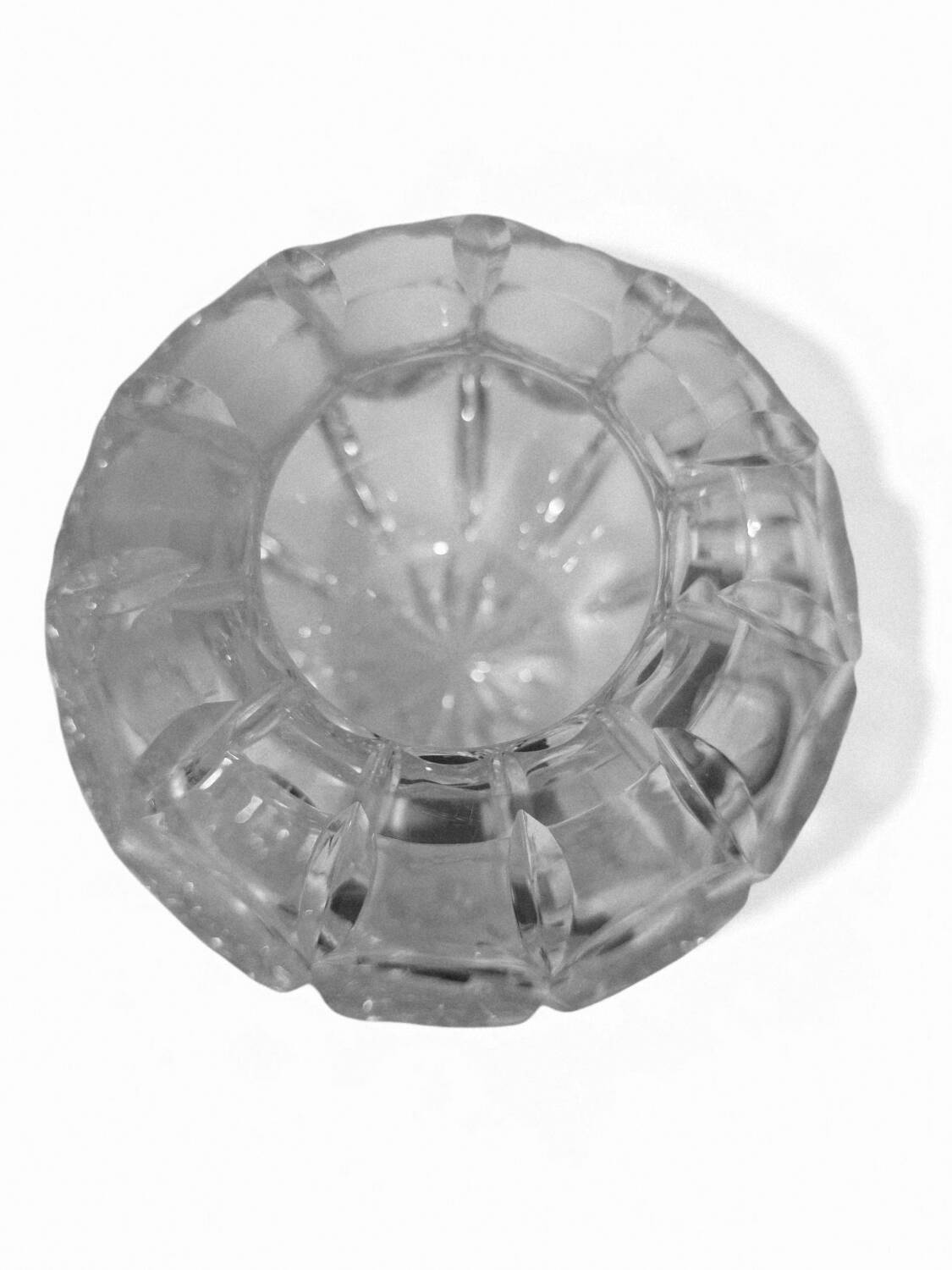 Cut crystal round vase
