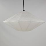 Lampe à suspension Cocoon en forme d'OVNI
