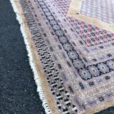 Handmade Pakistani rug