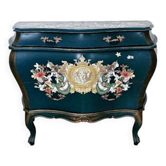 Commode ancienne bombée