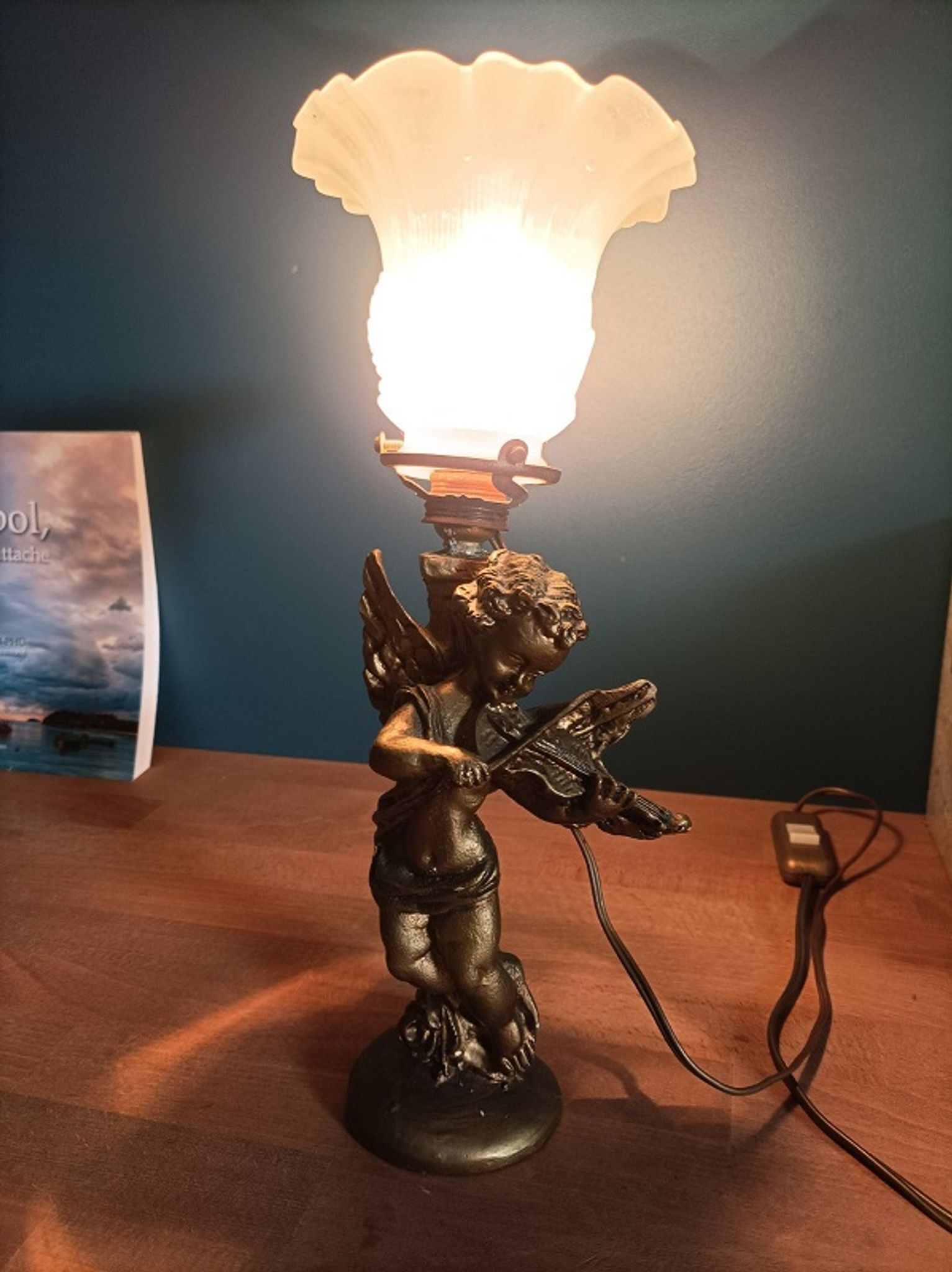 Bedside lamp Angel tulip glass base patinated golden resin