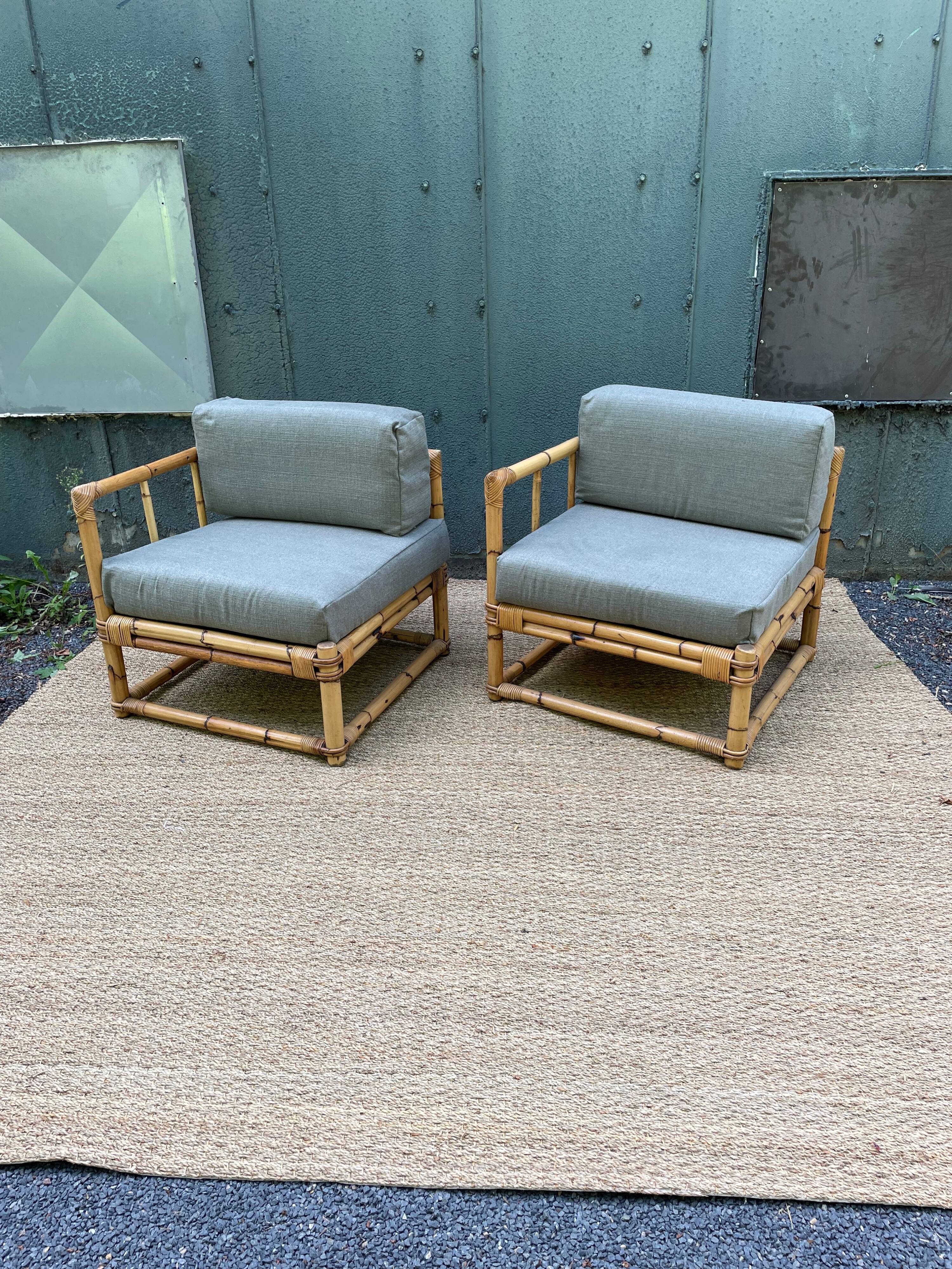 Paire de fauteuils en rotin vintage