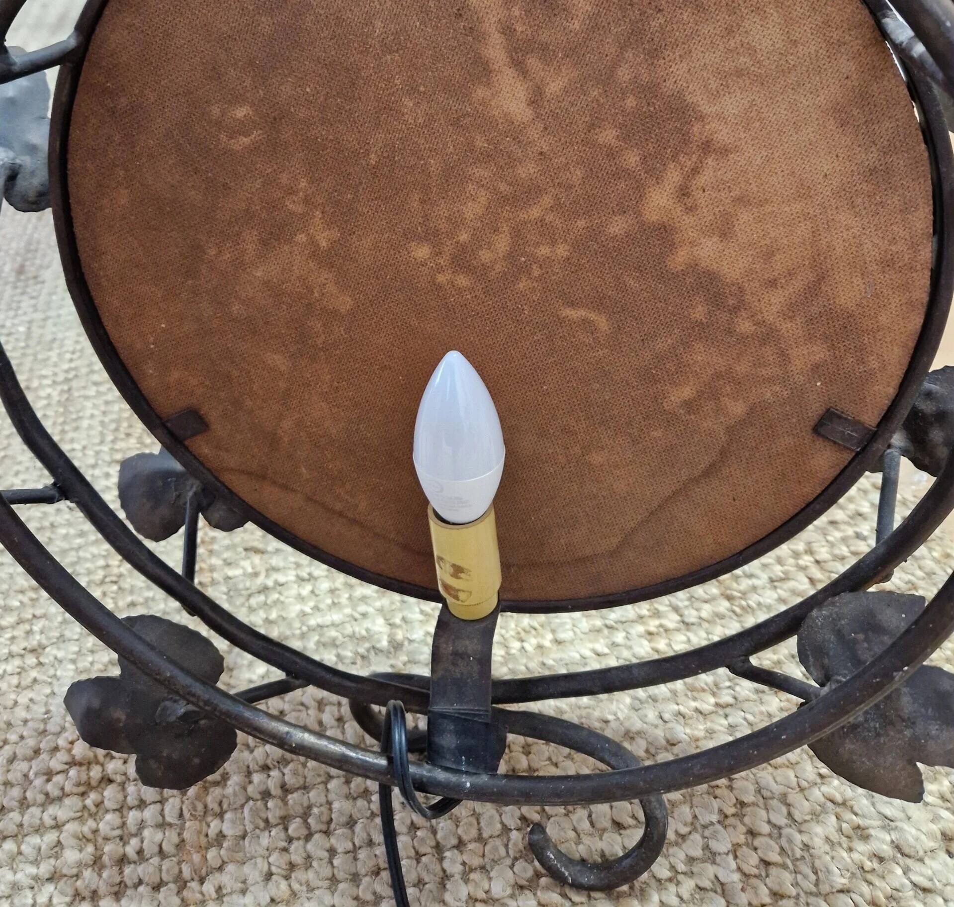 Miroir en fer forgé rétroéclairé en forme de feuille, France, années 1960