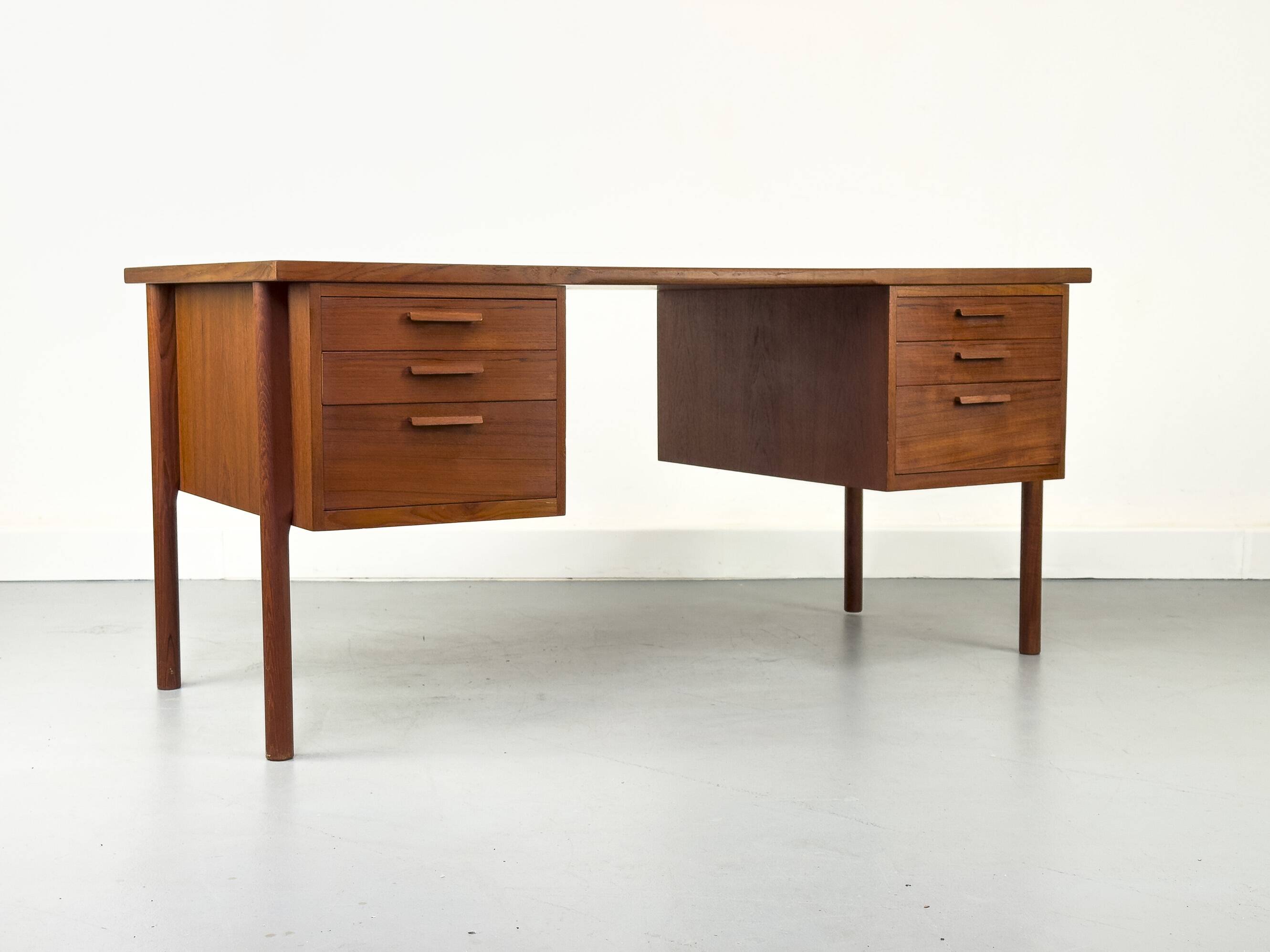 Danish teak desk with drawers, 1960s