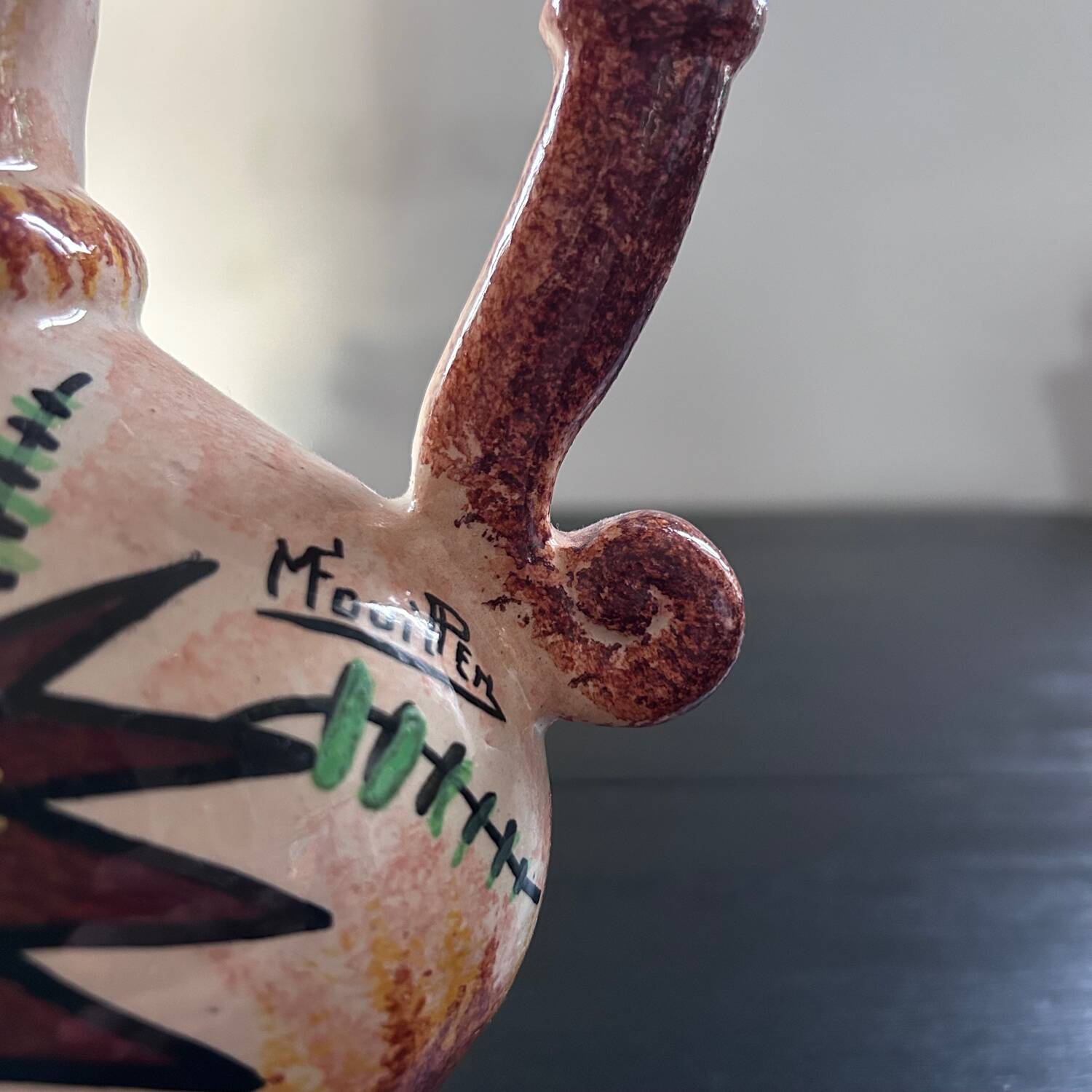 Pichet signé Fouillen Quimper