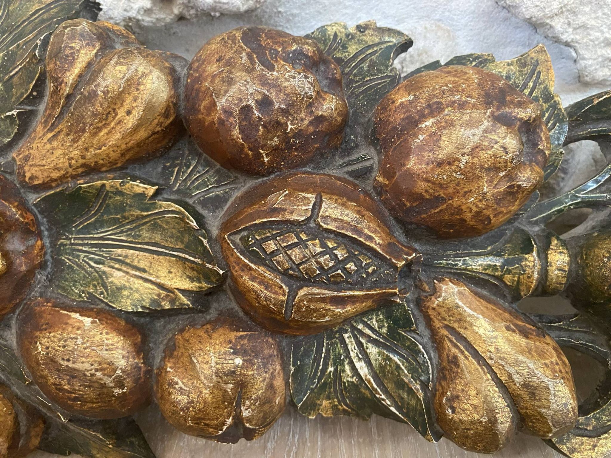 Large wall sculpture in carved gilded wood – fruits and foliage –