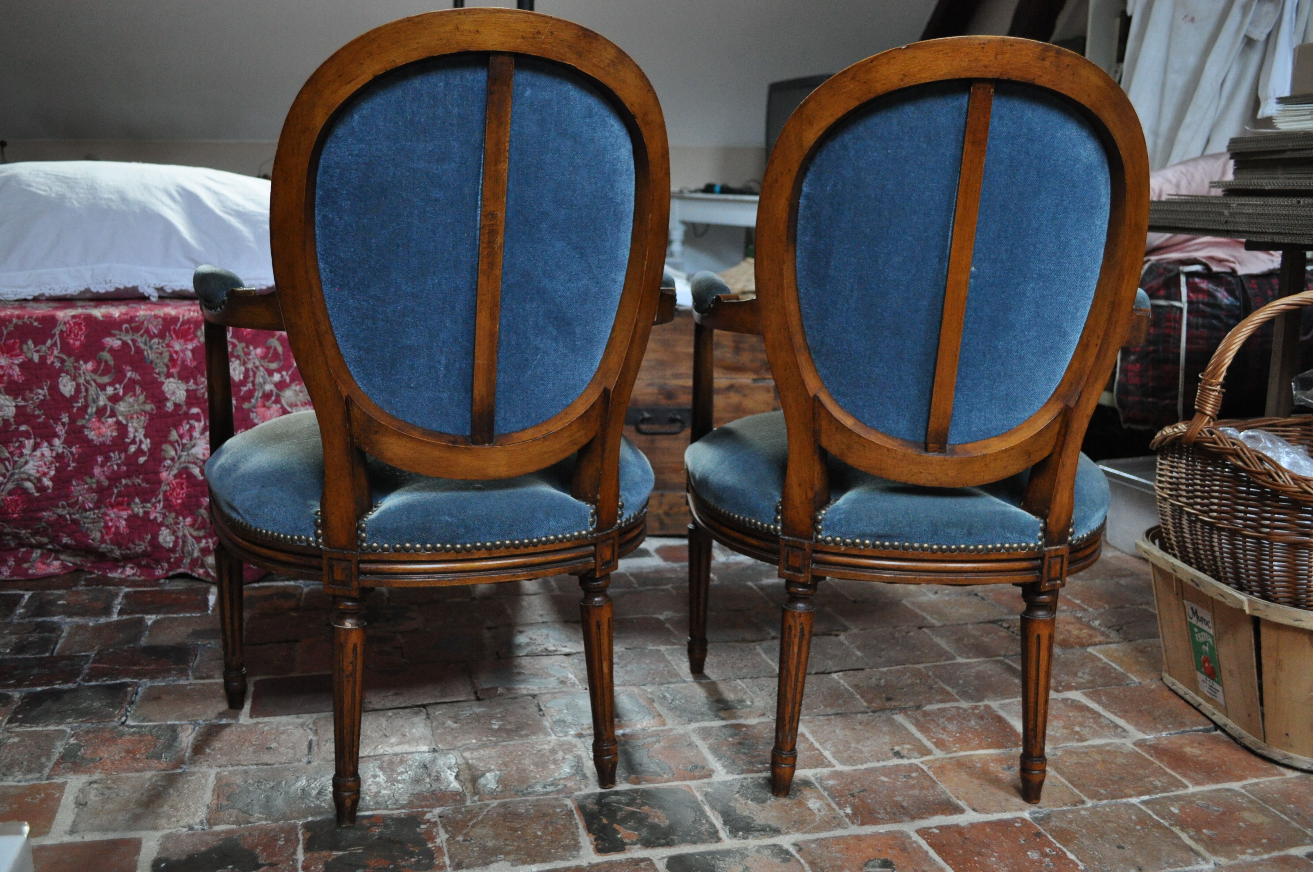 Pair of blue cabriolet armchairs Louis XVI style