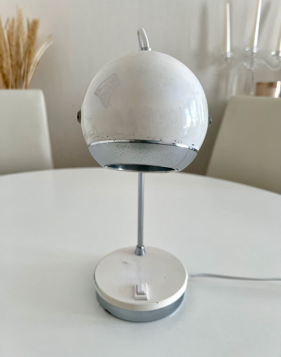 Italian adjustable eyeball lamp in chrome and opaline, 1970s.