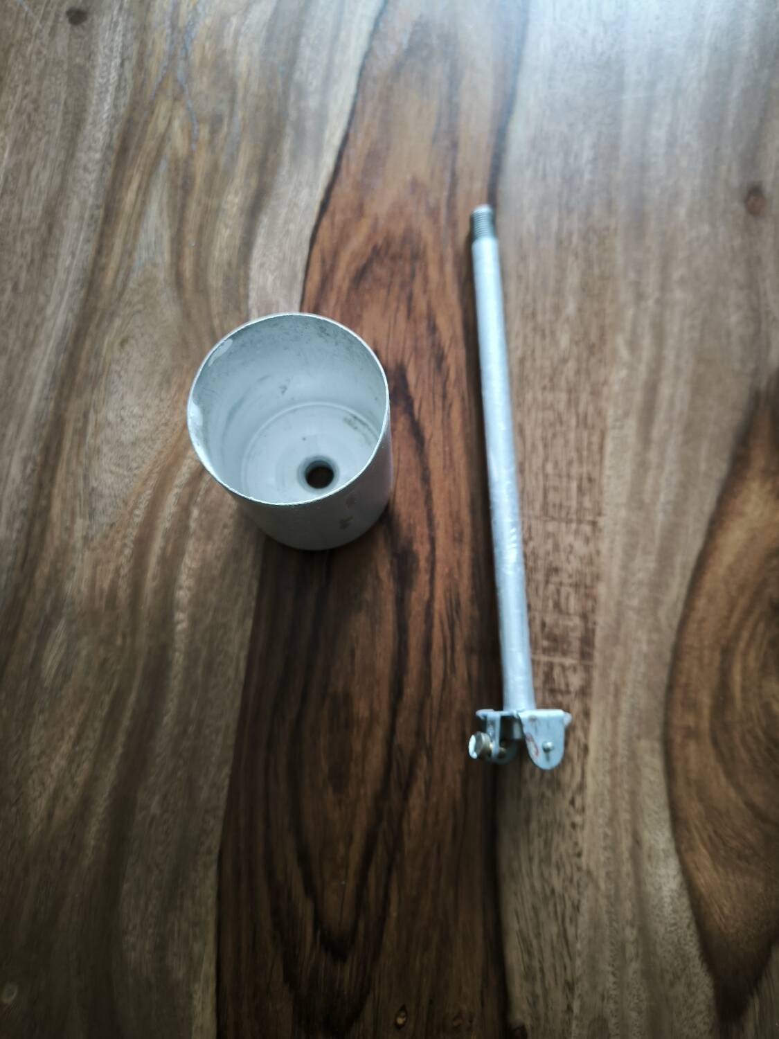 Vintage "saucoupe" suspension in opaline – New electrical system