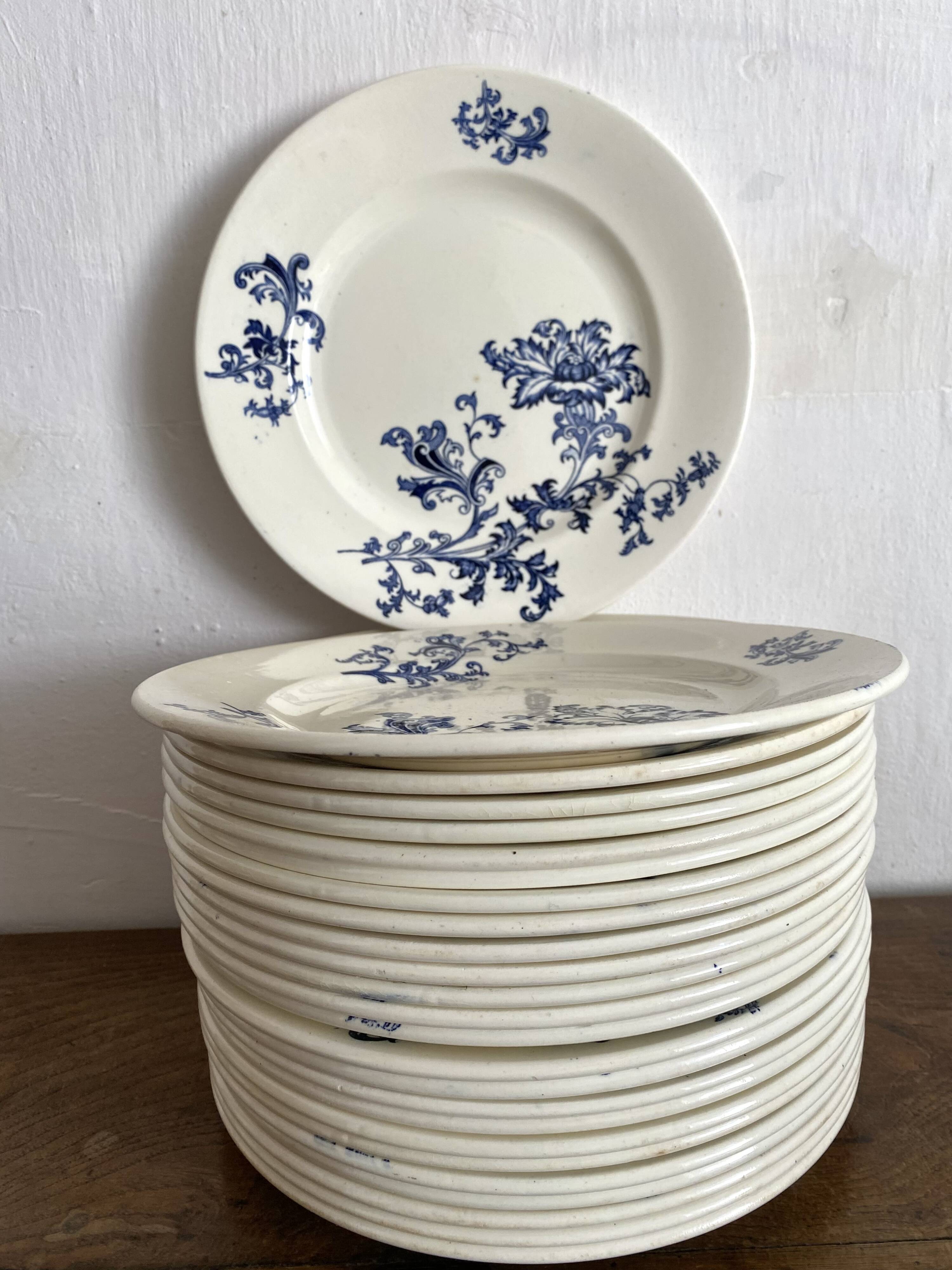 Sarreguemines ironstone flat plates, Damascus model