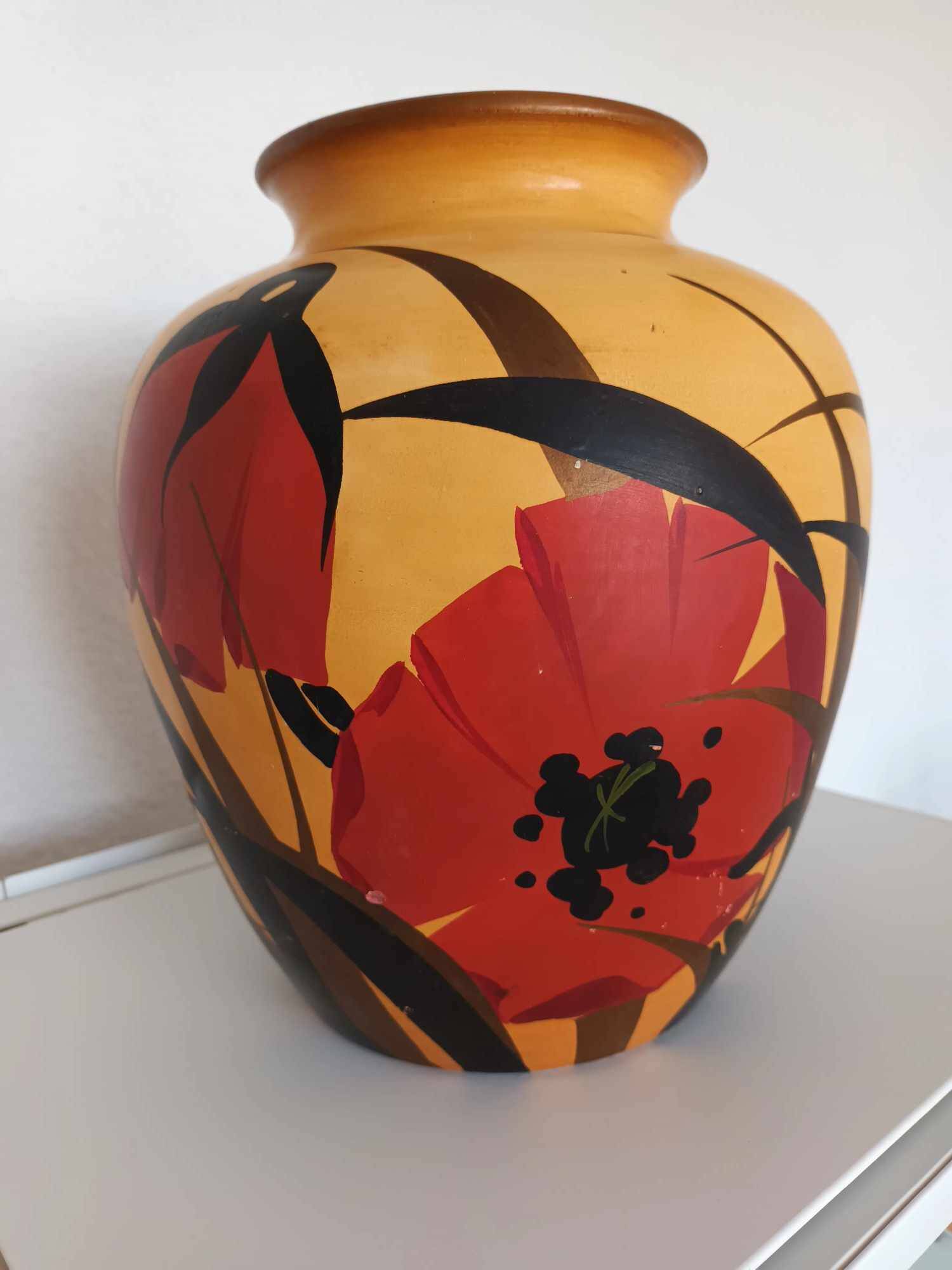 Vase G Giraud de Vallauris signed