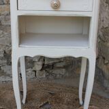 Bedside table